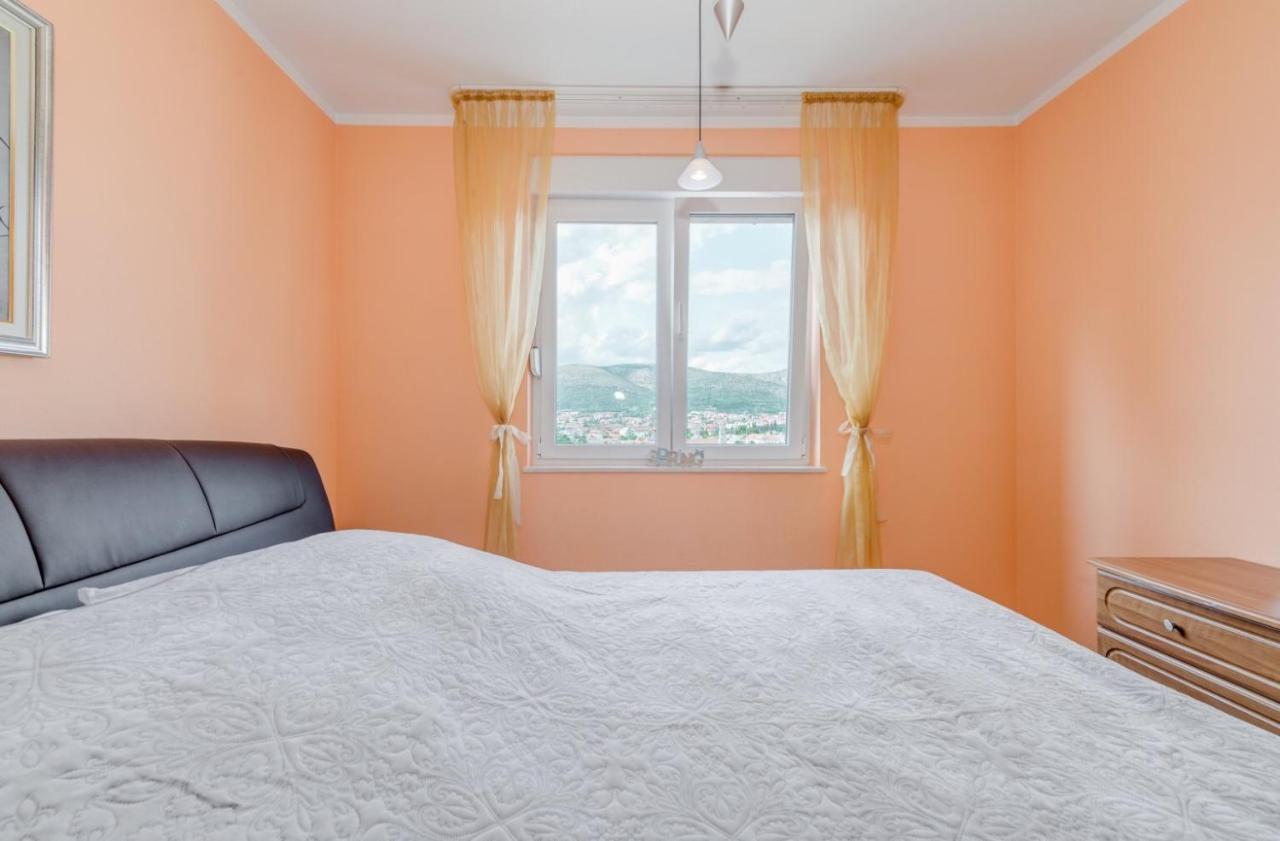 The Best Old Town View Apartment, 5 Min Walk, Parking Τρογκίρ Εξωτερικό φωτογραφία