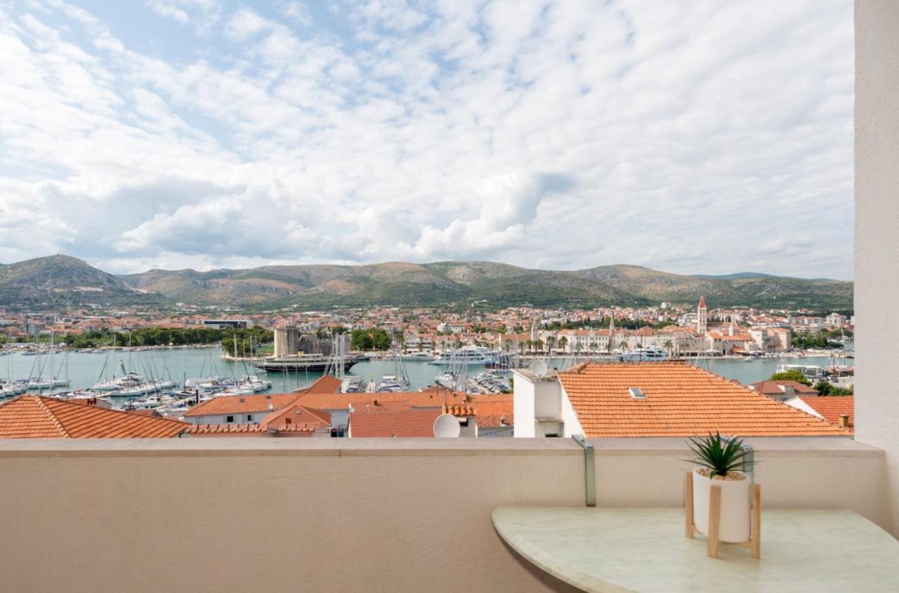 The Best Old Town View Apartment, 5 Min Walk, Parking Τρογκίρ Εξωτερικό φωτογραφία