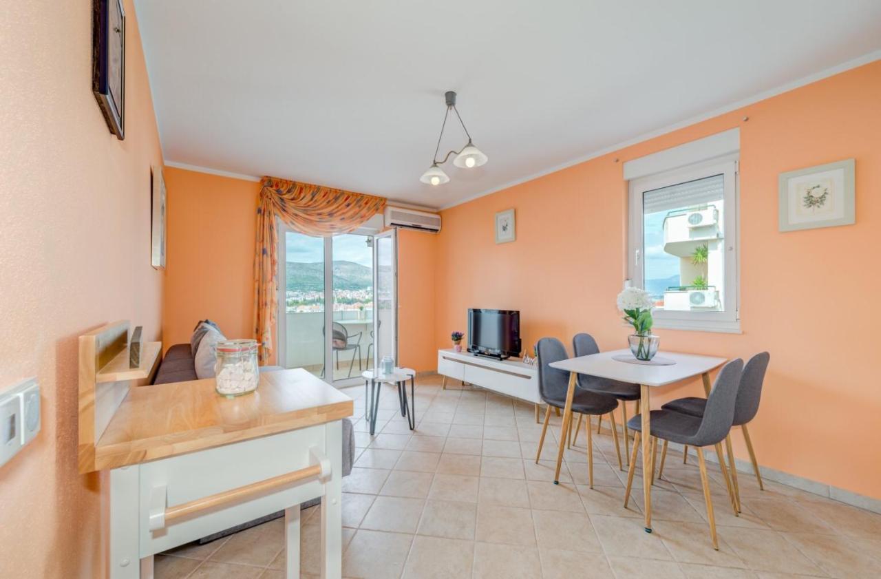 The Best Old Town View Apartment, 5 Min Walk, Parking Τρογκίρ Εξωτερικό φωτογραφία