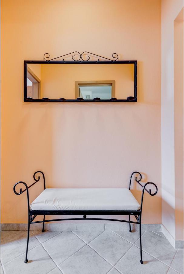 The Best Old Town View Apartment, 5 Min Walk, Parking Τρογκίρ Εξωτερικό φωτογραφία